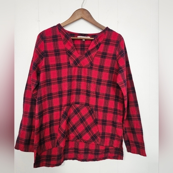 XiRENA Tops - Xirena Red and Black Plaid Longsleeve